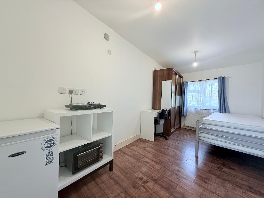 Long Drive, East Acton, London, W3 7PJ