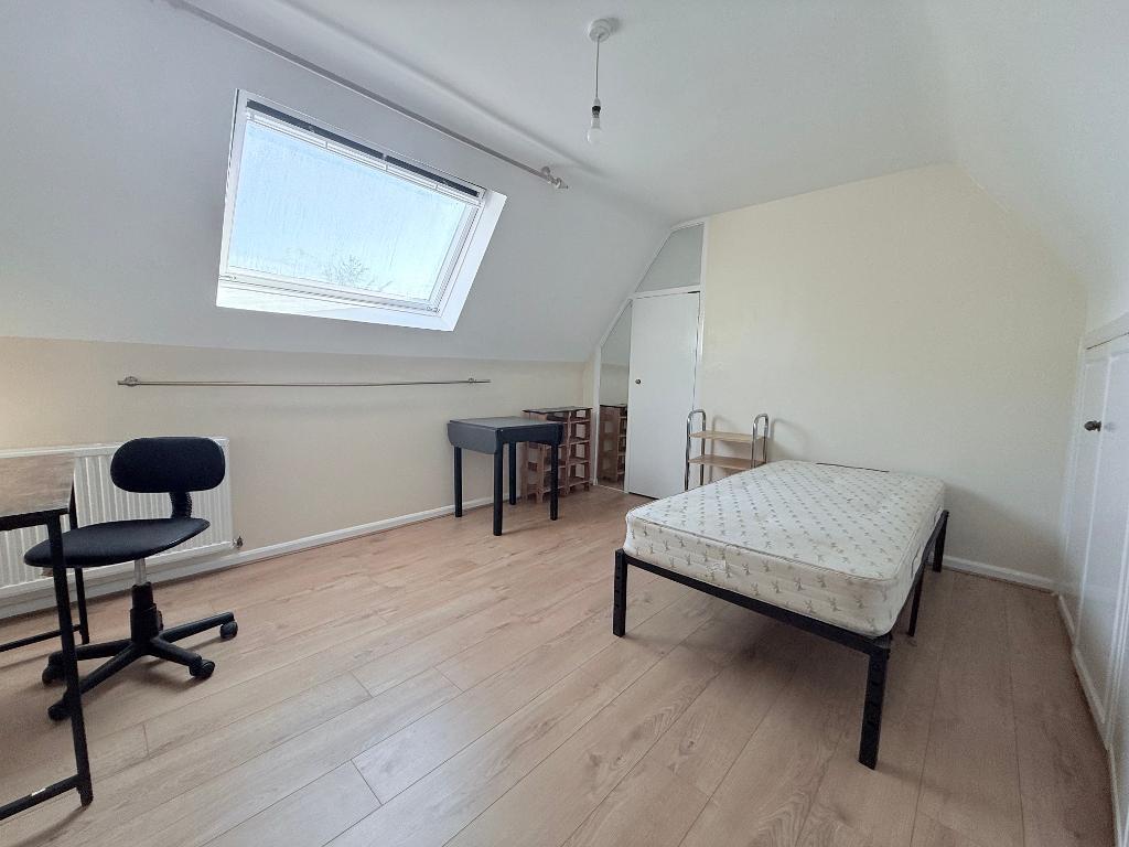 Old Oak Common Lane, London, W3 7DN