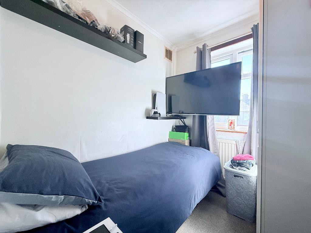 Gurney Road, Norholt, London, UK, UB5 6LJ