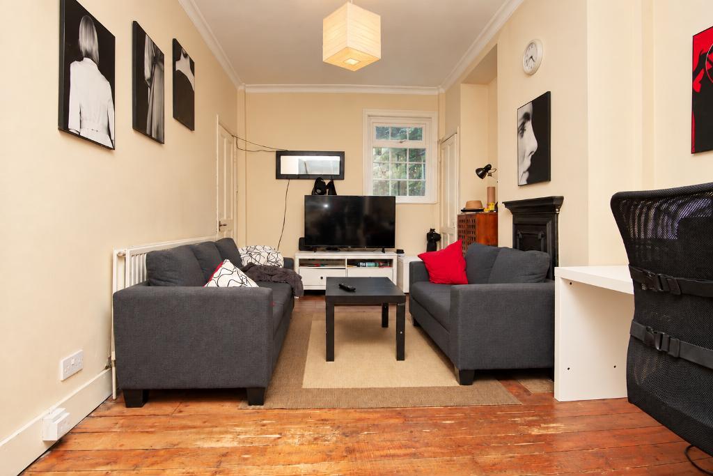 Foliot Street, East Acton, London, W12 0BQ